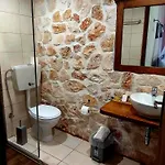 Lithoktisto 아파트 Limniónas