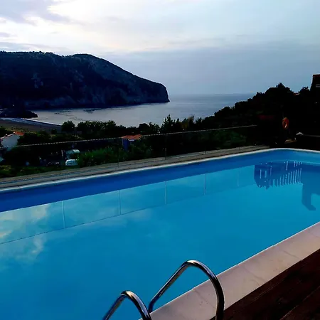 Apartament Lithoktisto *